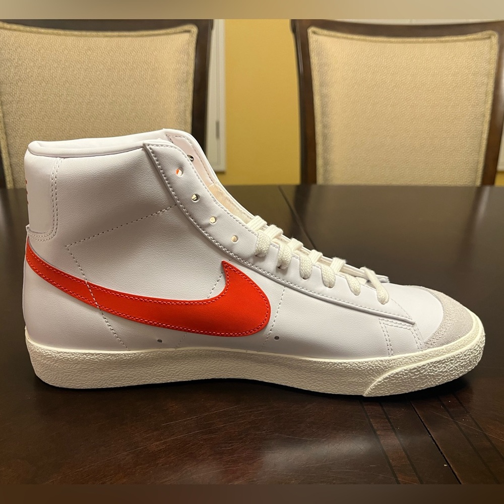 New Nike Blazer Mid 77 White Habanero Red Sneaker Shoes - Picture 9 of 14